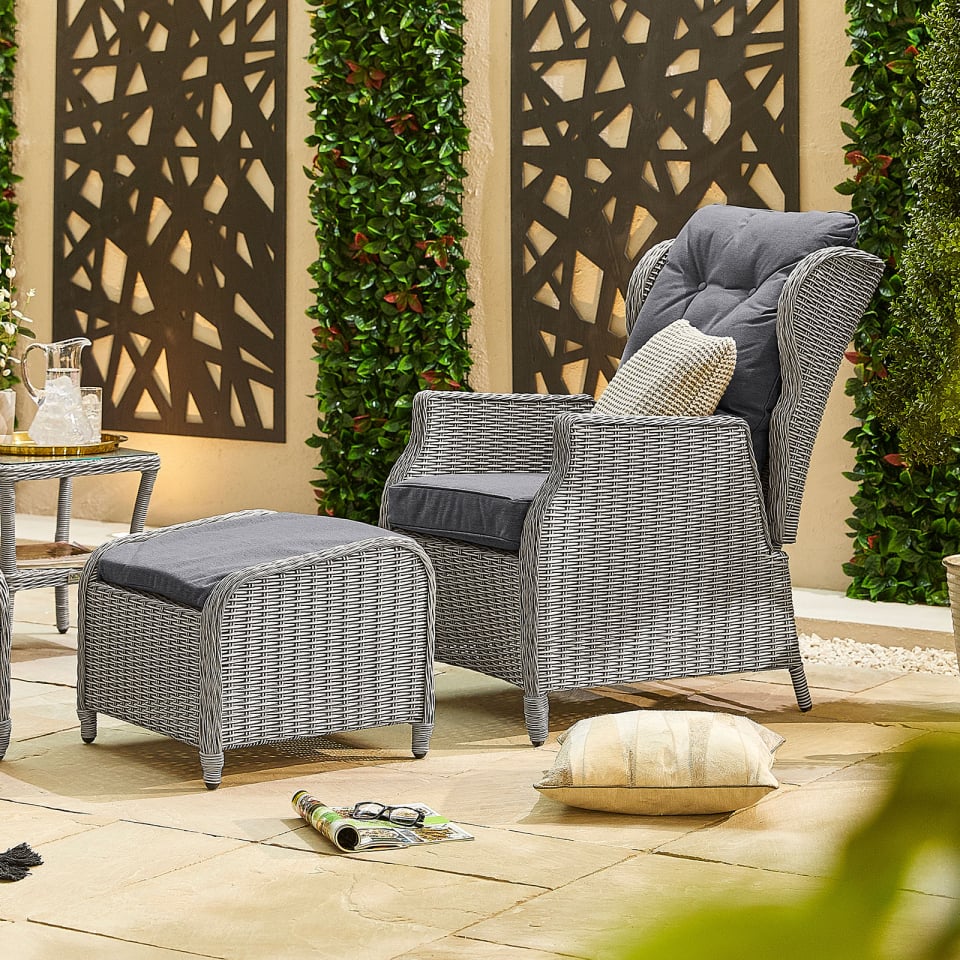 Skylar Rattan 5 Piece Reclining Lounging Set